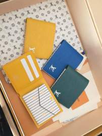 Picture of Louis Vuitton Wallets _SKUfw218628820fw